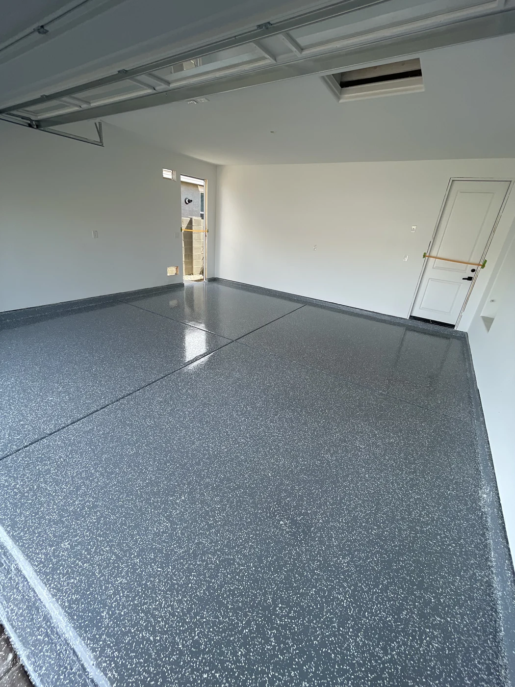 Epoxy garage floor by AZ Garage Floors